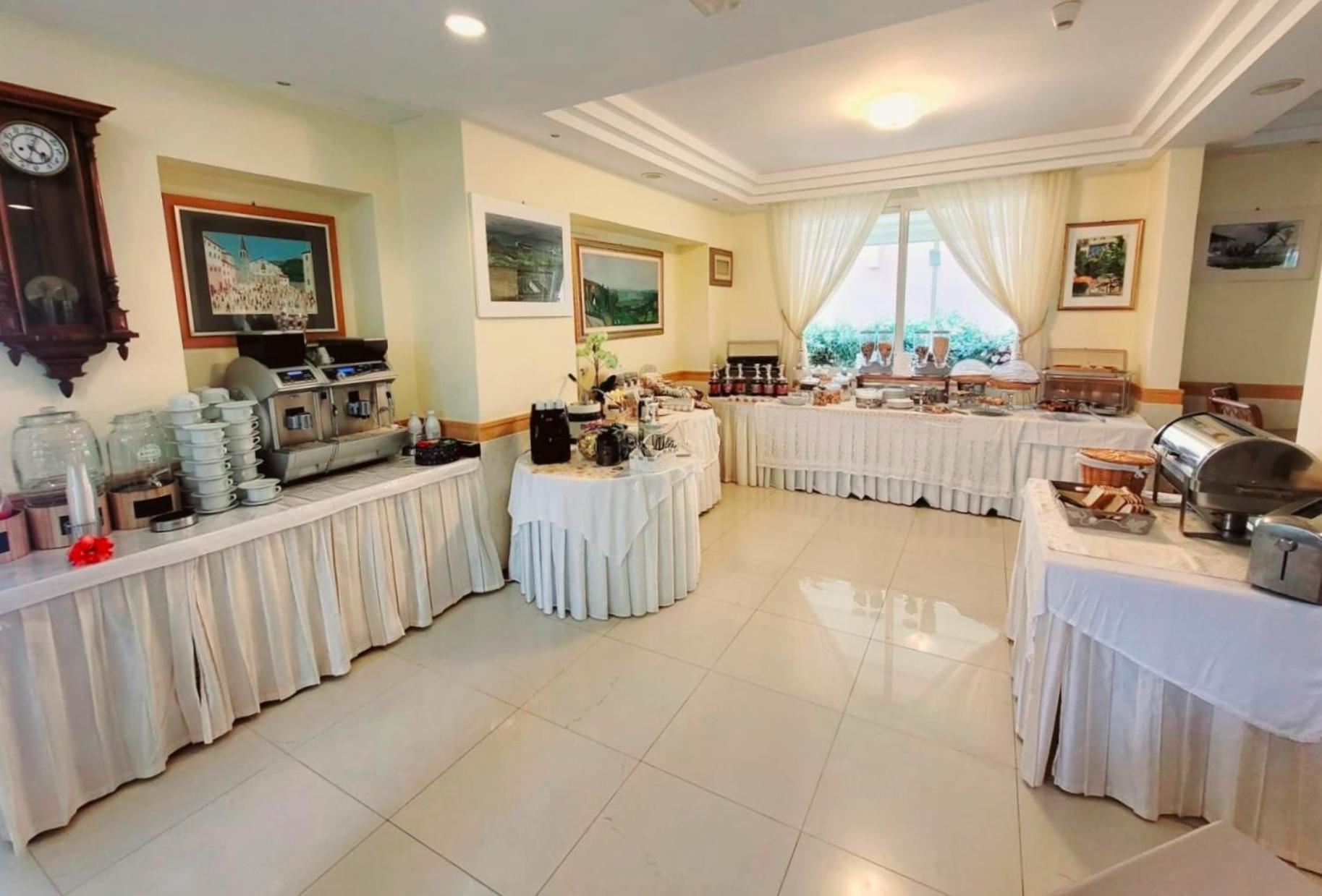 Hotel Ariella Milano Marittima Exteriér fotografie