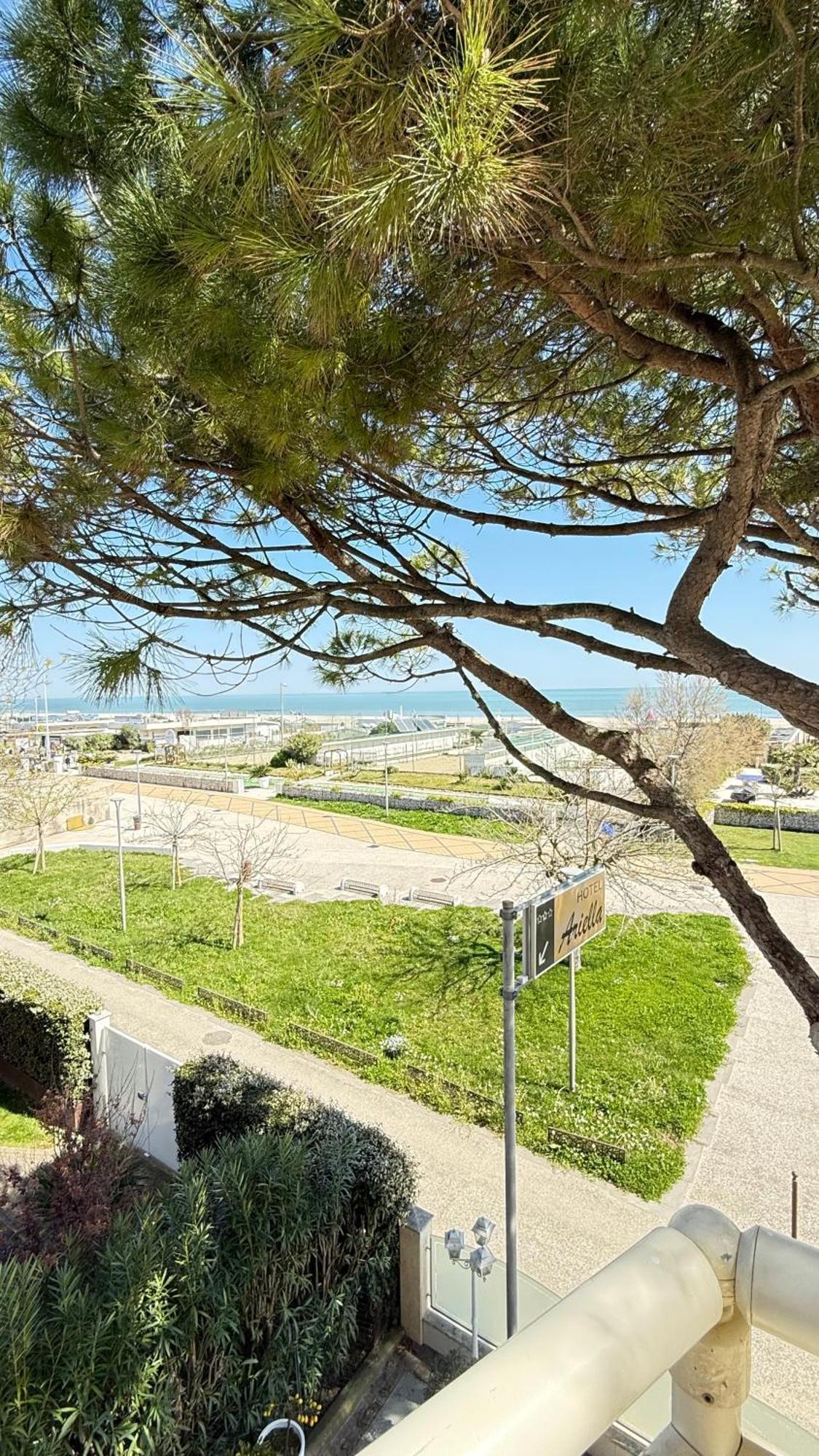 Hotel Ariella Milano Marittima Exteriér fotografie