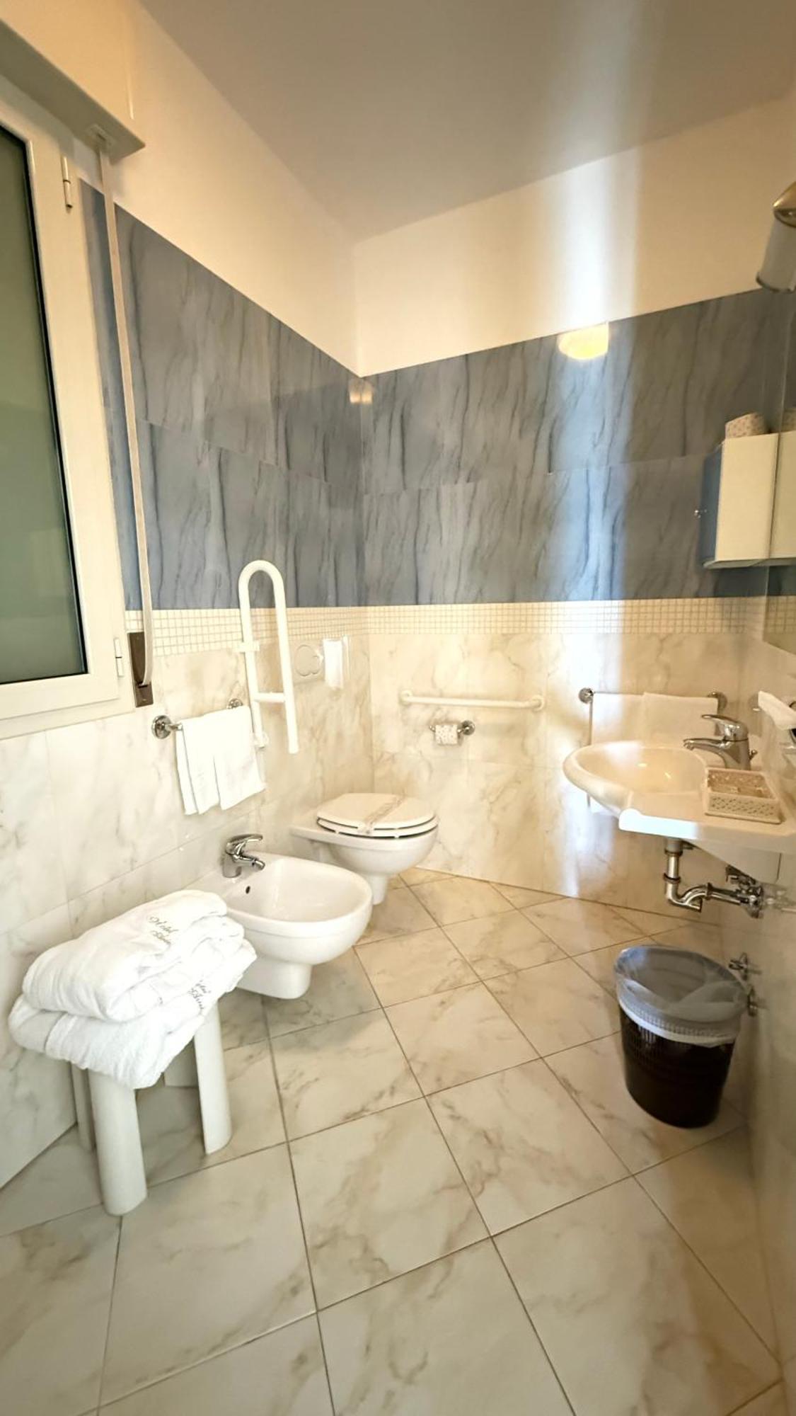 Hotel Ariella Milano Marittima Exteriér fotografie