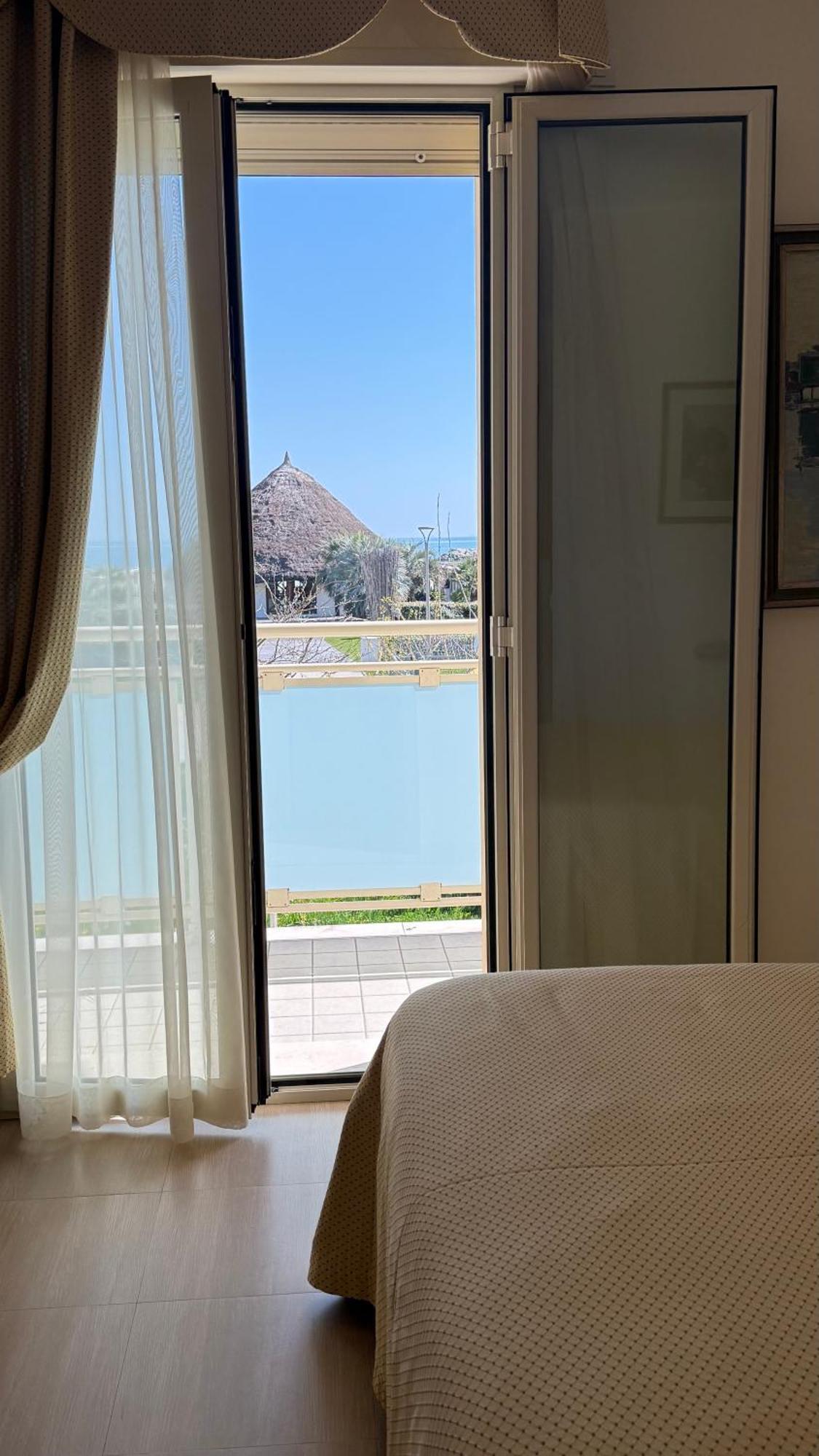 Hotel Ariella Milano Marittima Exteriér fotografie